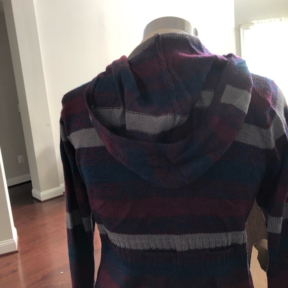 Maternity Hooded Sweater - Picture 4 of 6